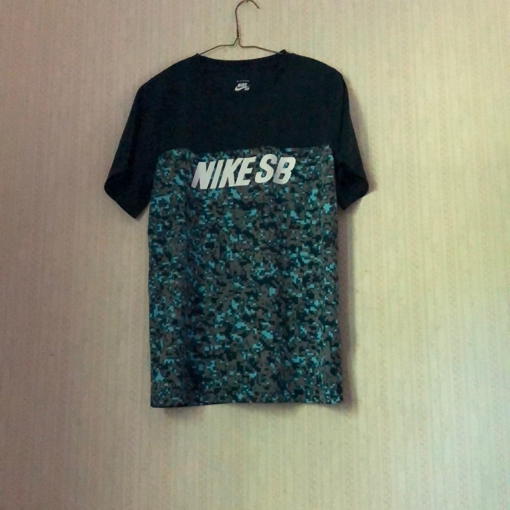 Nike SB dri-fit